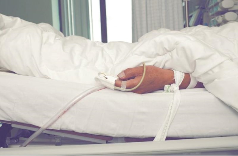 18-Year-Old Girl Poisoned After Drinking Acetic Acid in Aghdam
