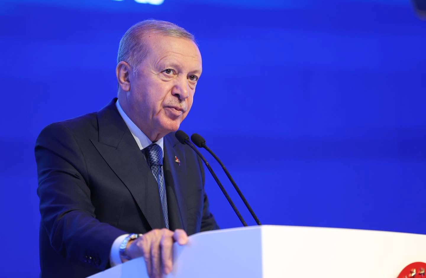 Azərbaycanla Ermənistan arasında davamlı sülhün bərqərar olmasını arzulayırıq - Ərdoğan